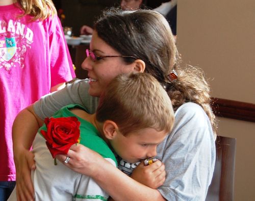 Laura_Julia_Nate Best Hug_DSC_0658